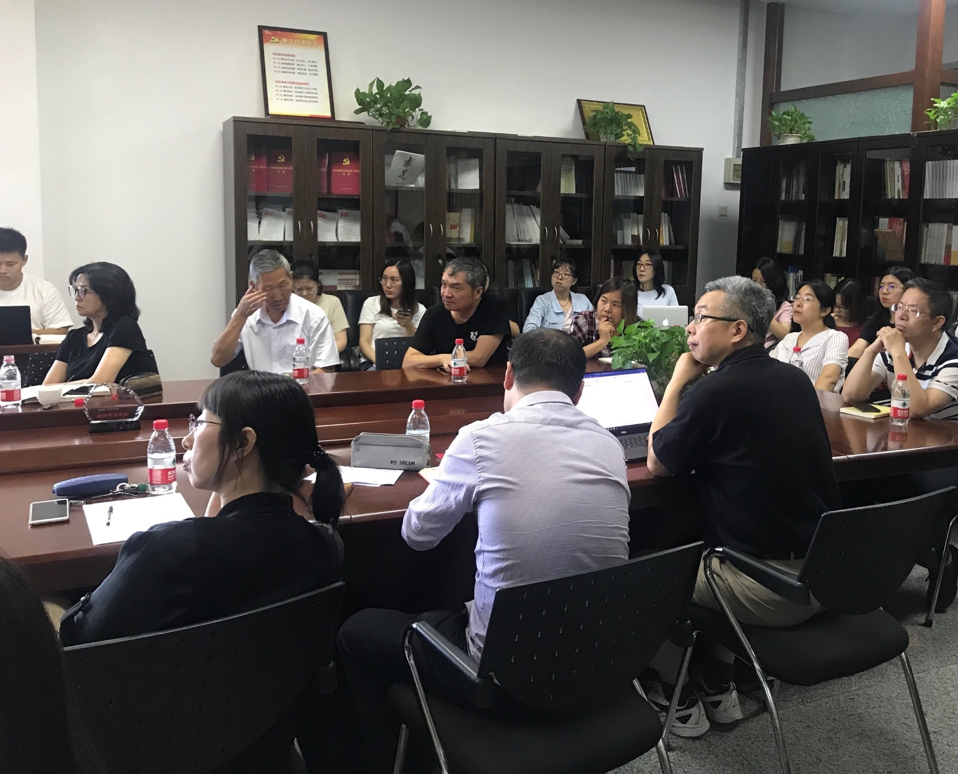 528cba260af444fdb49d86b479e3061d.jpg 528cba260af444fdb49d86b479e3061d.jpg