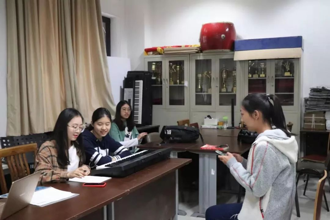 56c2881e8abd4005b4782019562e03c2.png 8.png